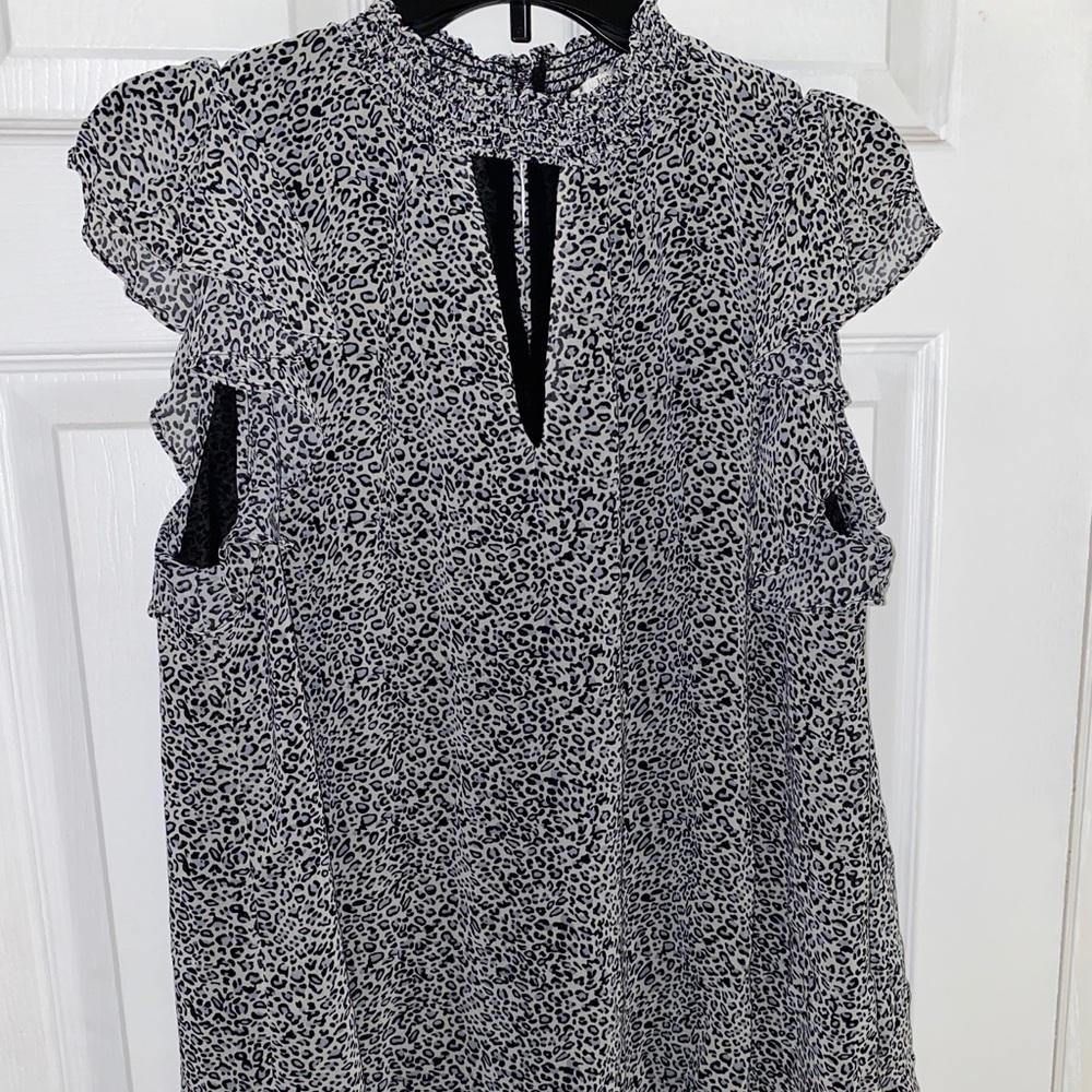 Women’s Cheetah Print Top